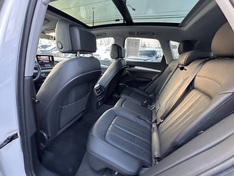 2018 Audi Q5 2.0T quattro Premium Plus