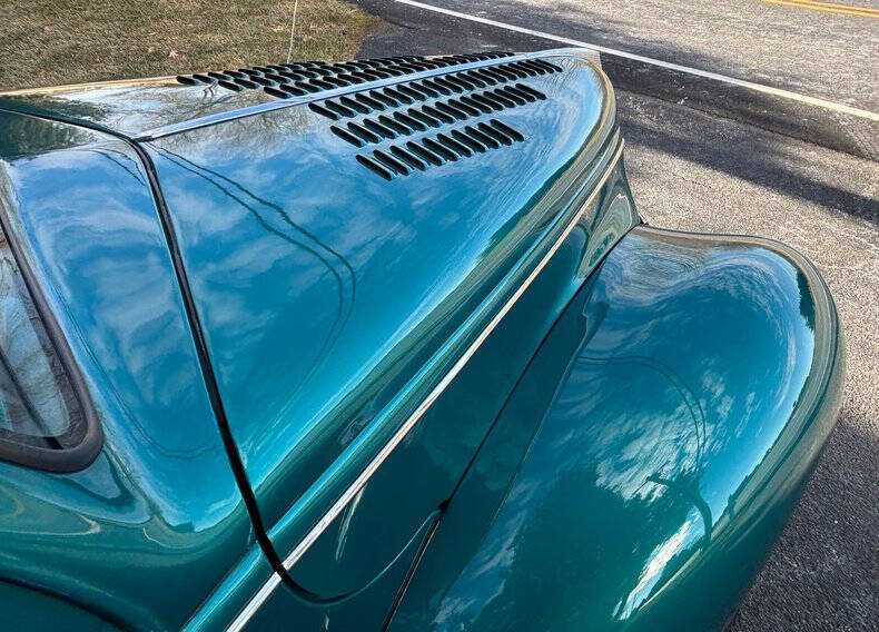 1939 Ford Deluxe