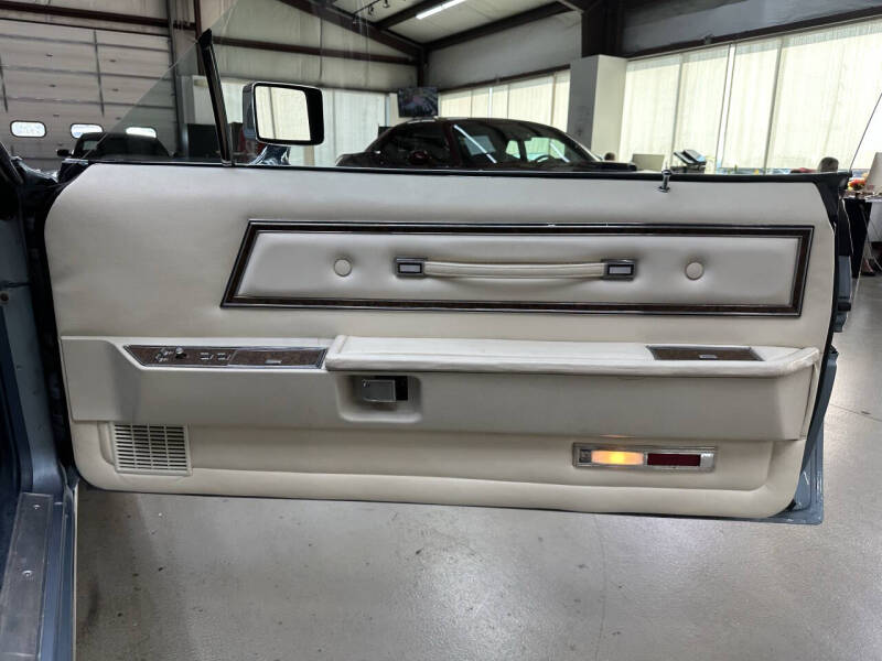 1975 Ford Thunderbird