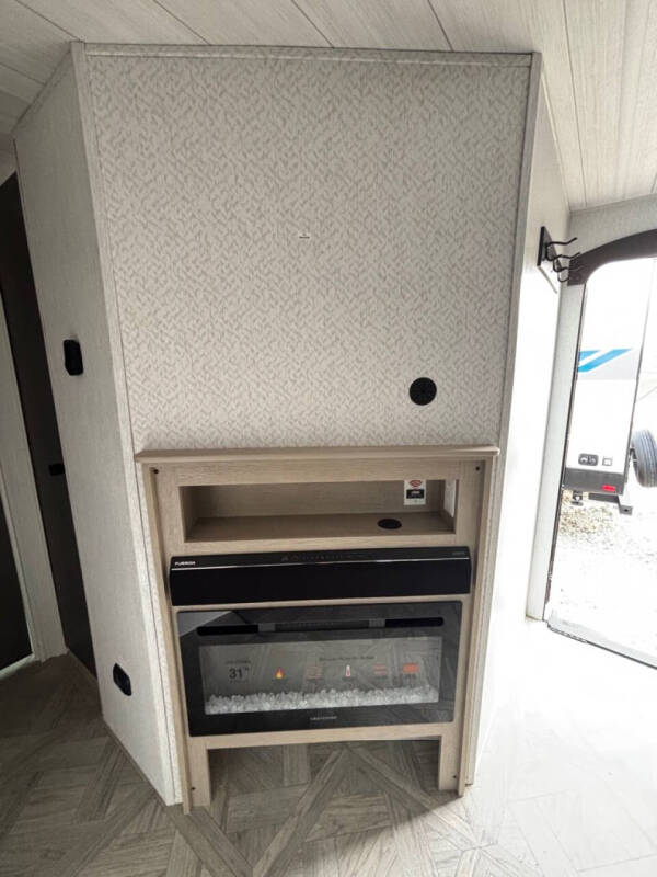 2024 Forest River SALEM 29VBUD