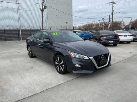 2022 Nissan Altima 2.5 SV