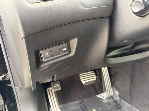 2022 Infiniti Q60 Red Sport 400