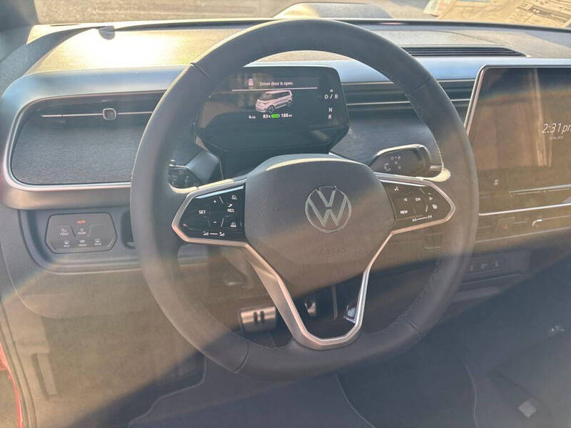2025 Volkswagen ID. Buzz Pro S Plus 4Motion