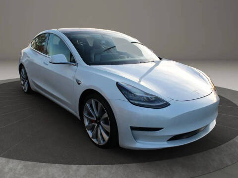 2018 Tesla Model 3 Long Range