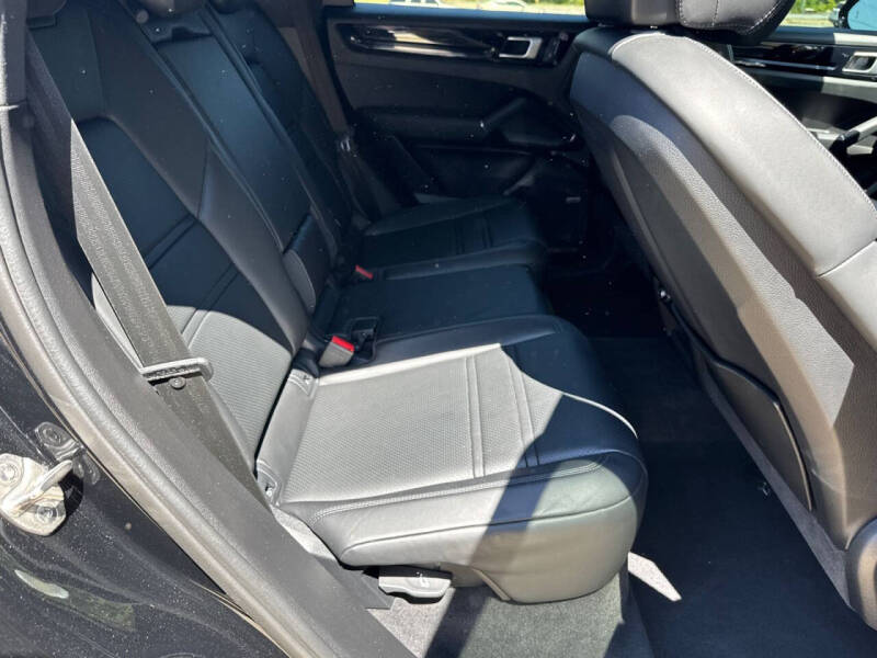 2022 Porsche Cayenne