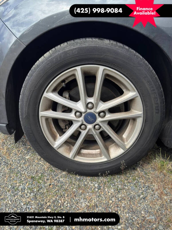 2017 Ford Focus SE