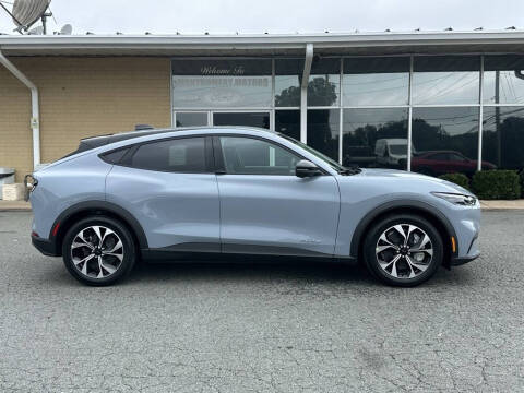 2025 Ford Mustang Mach-E Select