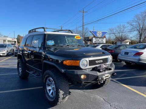2014 Toyota FJ Cruiser for sale at Eagle Motors of Westchester Inc. in West Chester OH