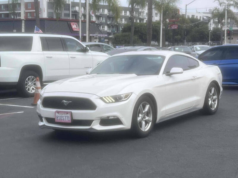 2017 Ford Mustang V6