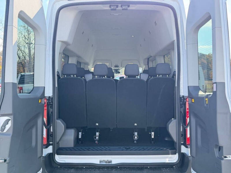 2025 Ford Transit