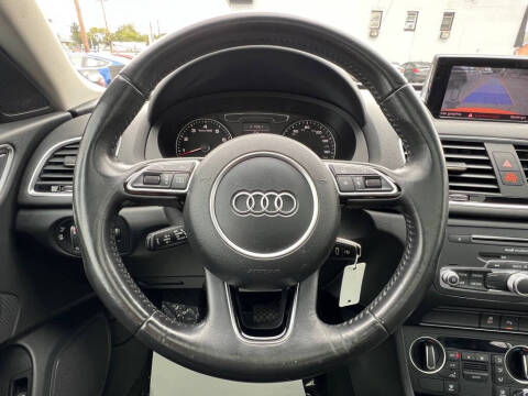 2017 Audi Q3 2.0T Premium