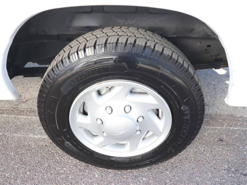 2011 Ford E-Series E-150