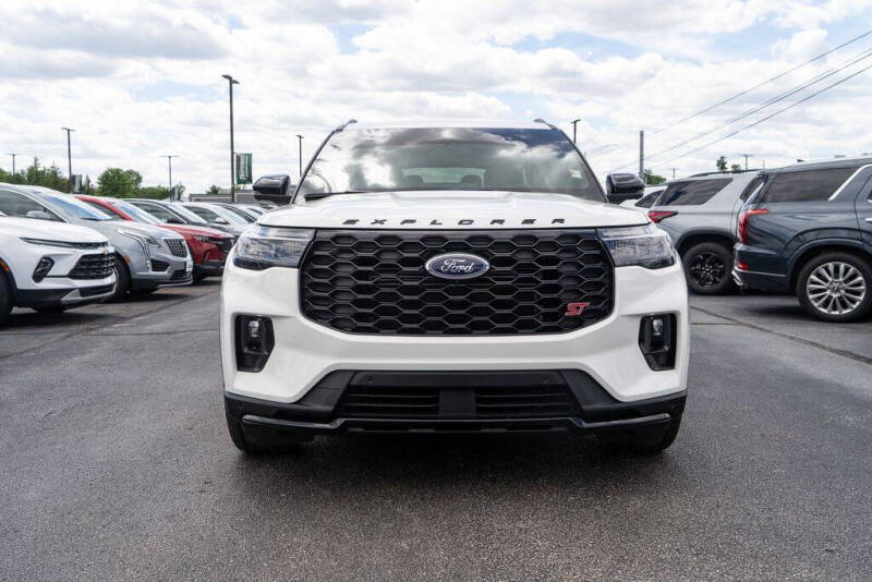 2025 Ford Explorer ST