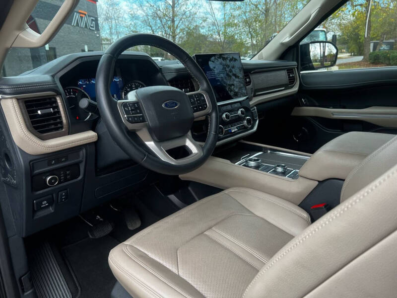 2023 Ford Expedition Limited photo 21