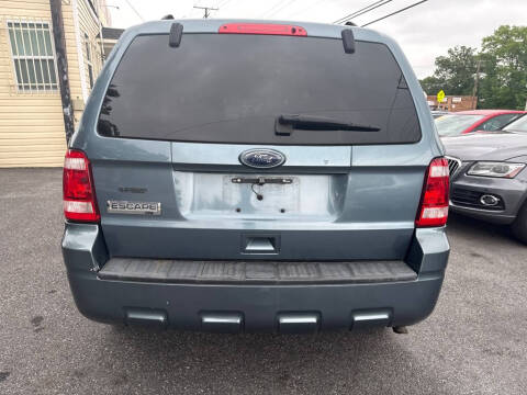 2010 Ford Escape XLT