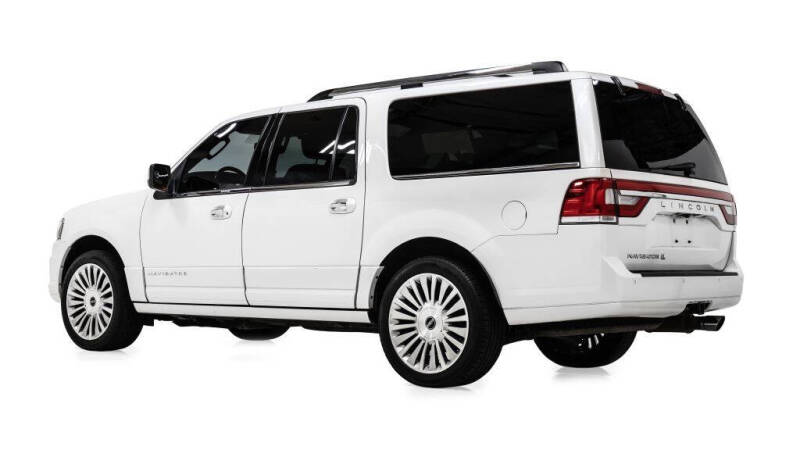 2017 Lincoln Navigator L Select