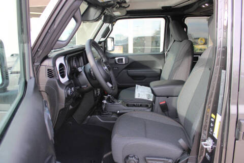 2026 Jeep Gladiator Sport S