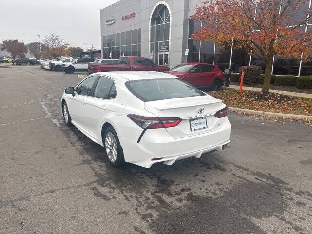 2023 Toyota Camry SE