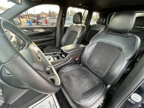 2022 Jeep Grand Cherokee Altitude