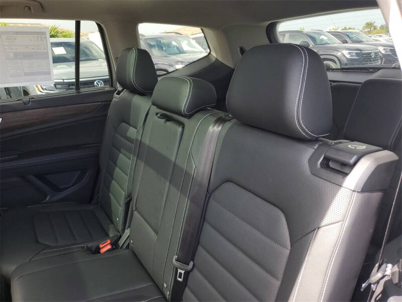 2025 Volkswagen Atlas SEL 4Motion