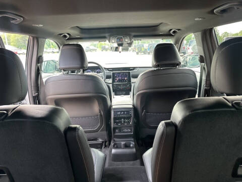 2025 Jeep Grand Cherokee L Altitude X