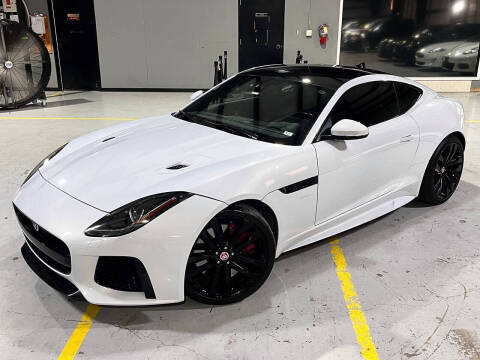2016 Jaguar F-TYPE R