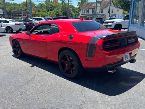 2016 Dodge Challenger R/T Scat Pack