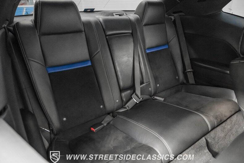 2009 Dodge Challenger SRT8