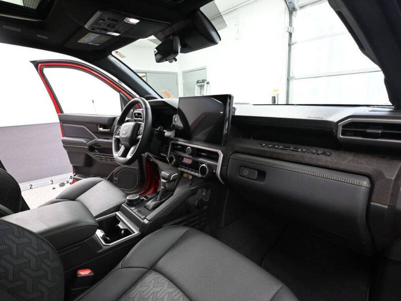 2024 Toyota Tacoma Limited