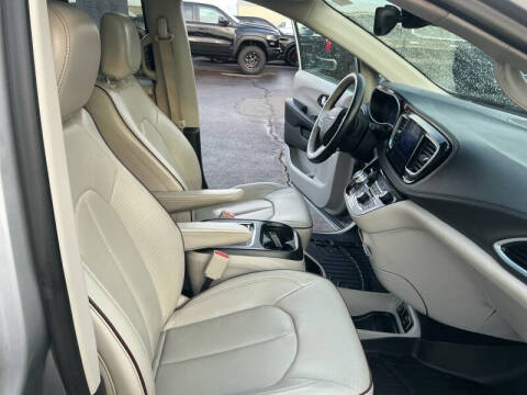 2017 Chrysler Pacifica Limited