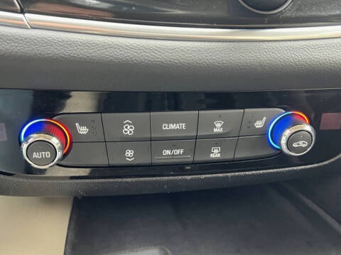 2018 Buick Enclave Essence