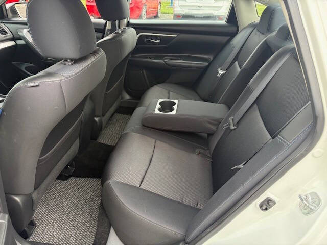 2016 Nissan Altima 2.5 SR