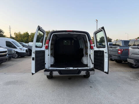 2021 Chevrolet Express 2500