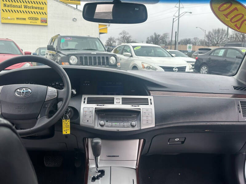 2010 Toyota Avalon XL photo 11