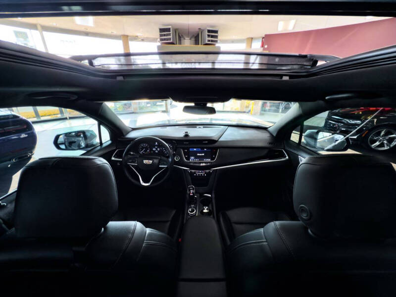 2024 Cadillac XT6 Luxury