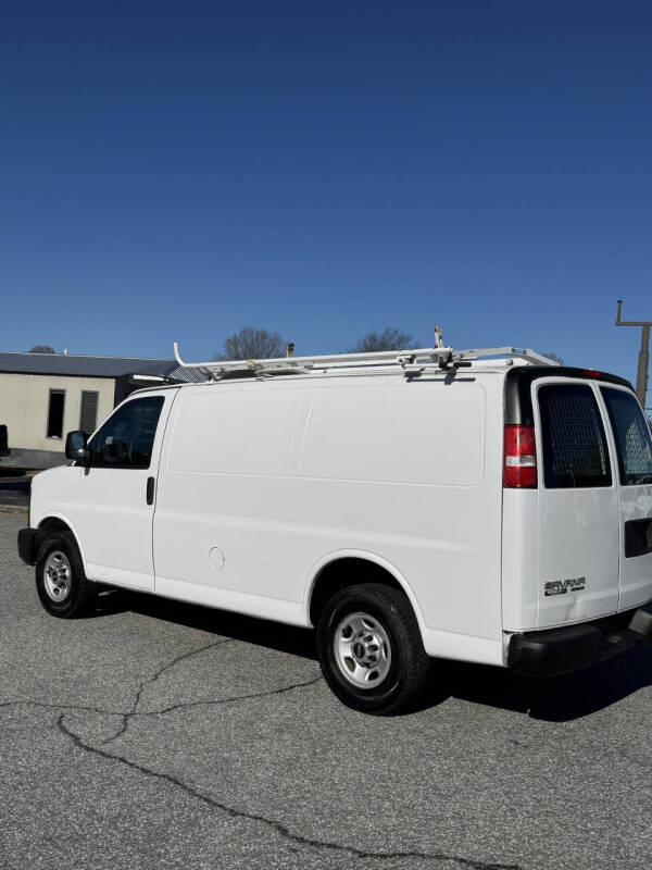 2016 GMC Savana 3500