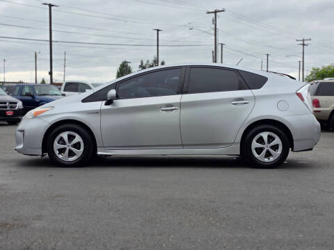 2012 Toyota Prius Two