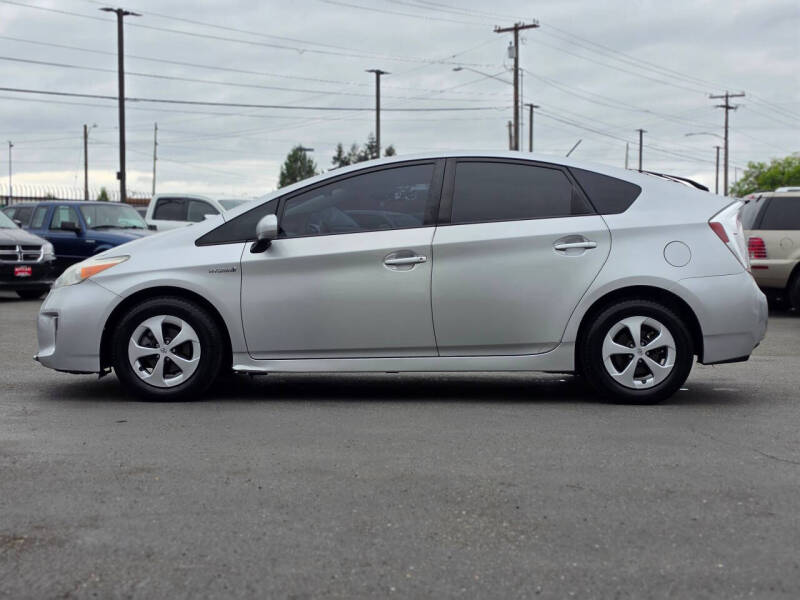 2012 Toyota Prius Two