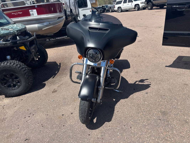 2020 Harley-Davidson Street Glide