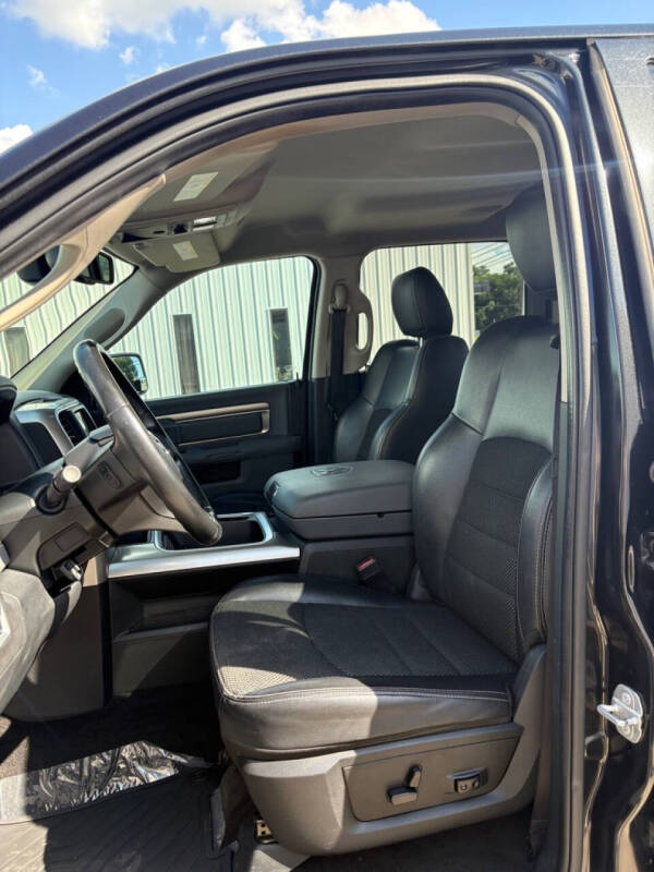 2018 RAM 1500 SLT