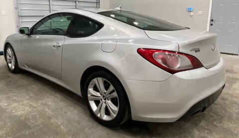 2011 Hyundai Genesis Coupe 2.0T