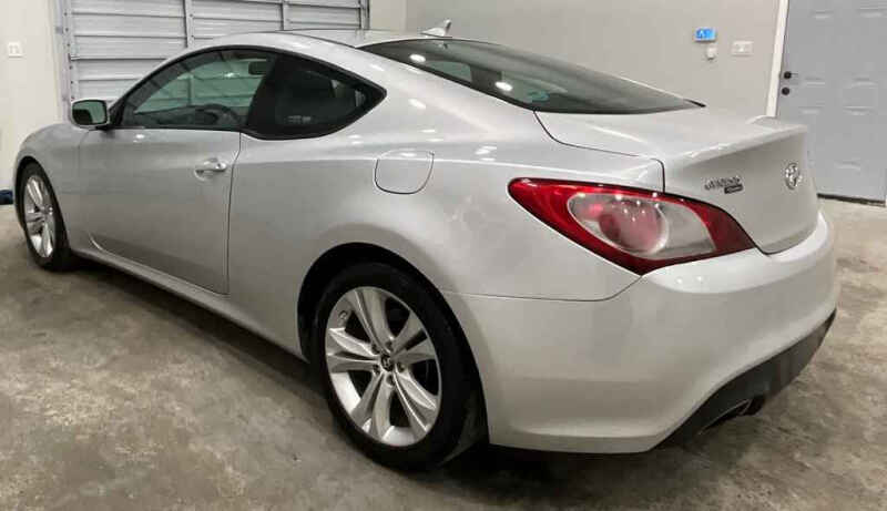 2011 Hyundai Genesis Coupe 2.0T