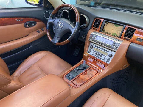 2005 Lexus SC 430