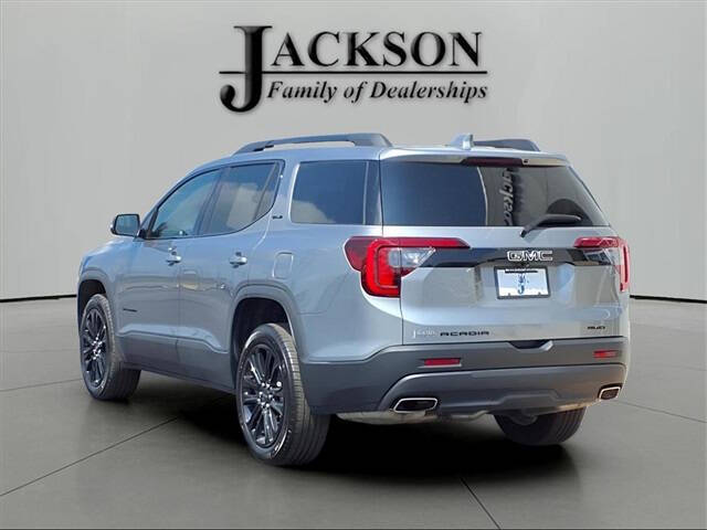 2023 GMC Acadia SLE