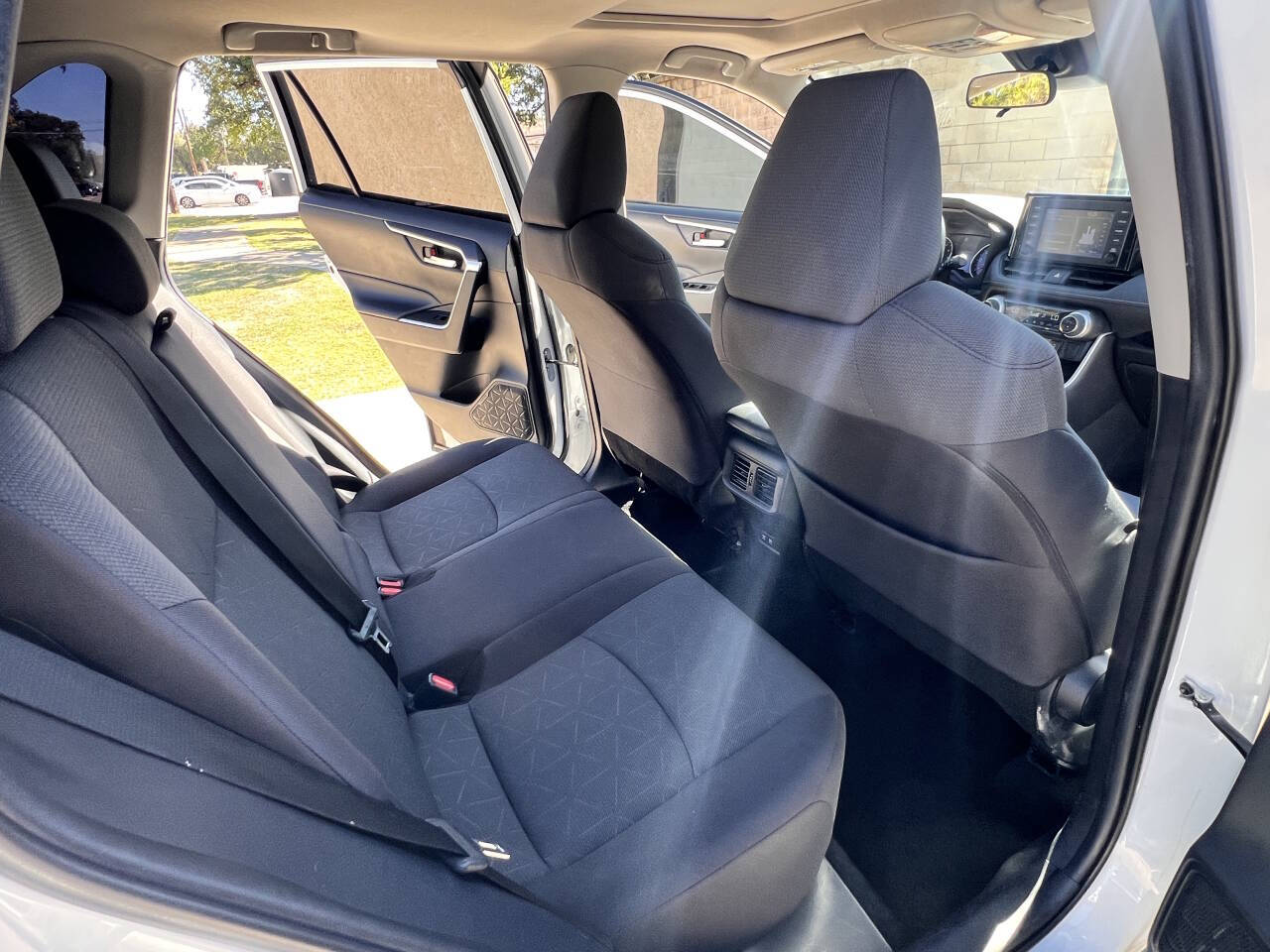 Used Car 2019 Toyota Rav4  Xle 4dr Suv For Sale Under $20,000 In Austin, Texas