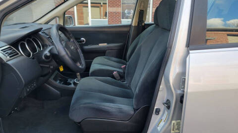 2012 Nissan Versa 1.8 S