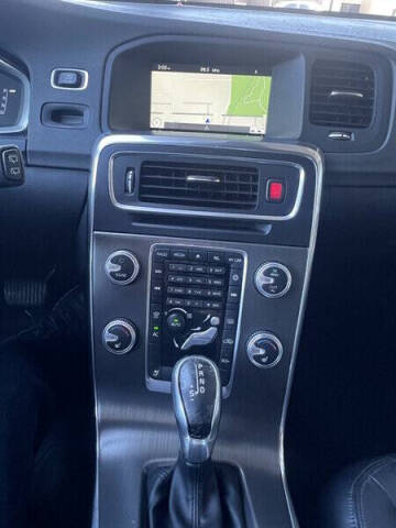 2016 Volvo V60 T5 Drive-E Premier