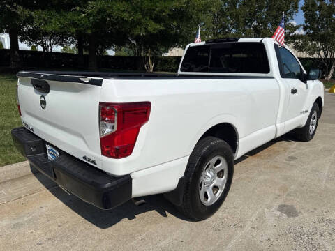 2017 Nissan Titan S
