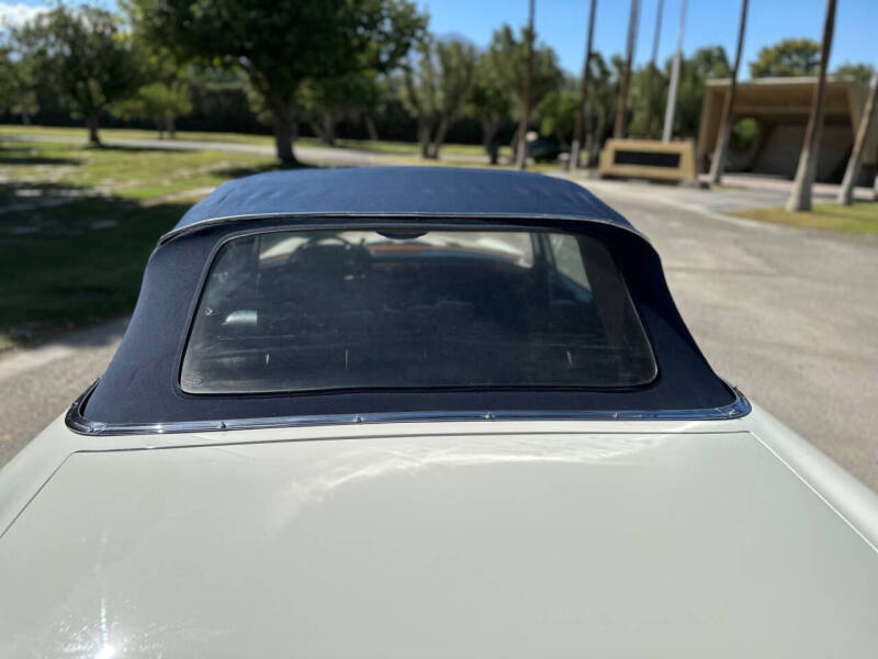 1970 Mercedes-Benz 280-Class