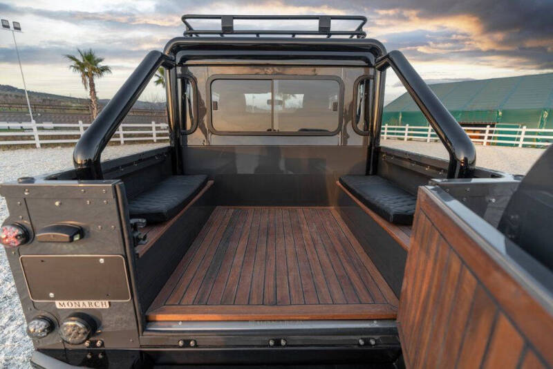 1991 Land Rover Defender 110 Pickup